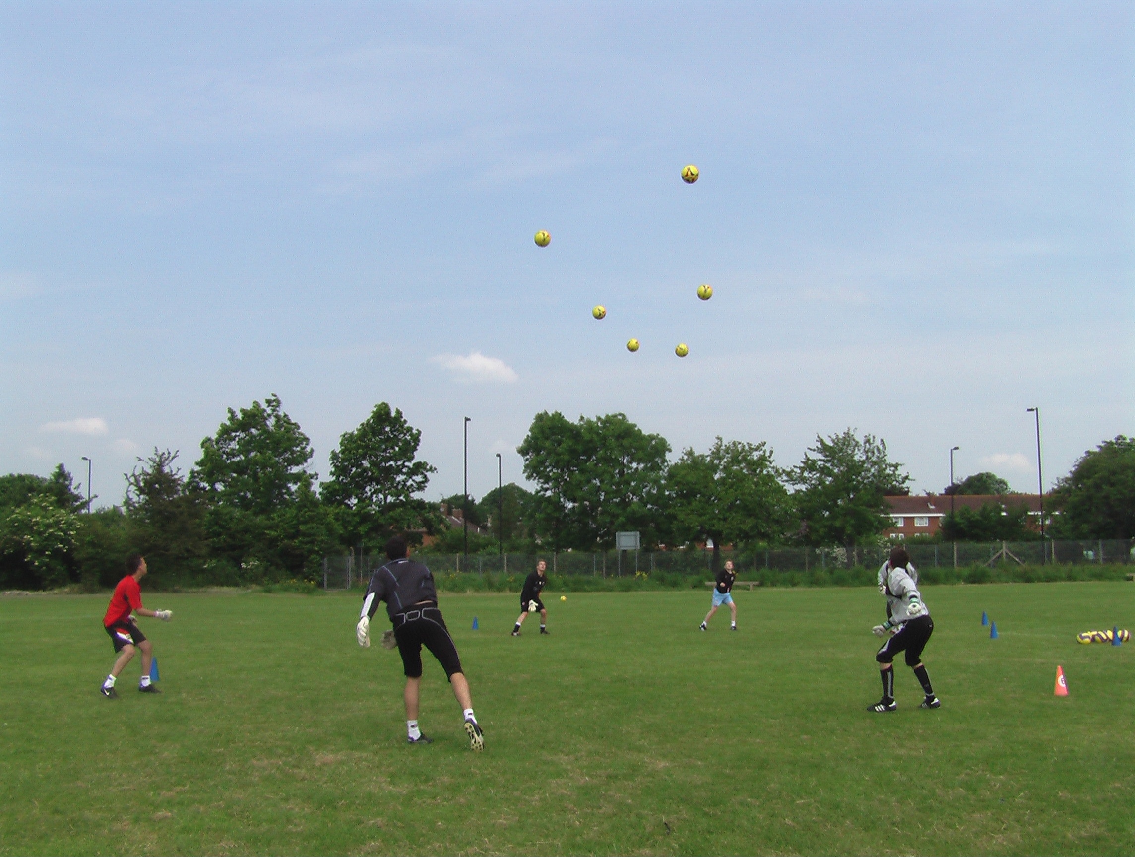 multi_ball_crossing_003 multi_ball_crossing_003